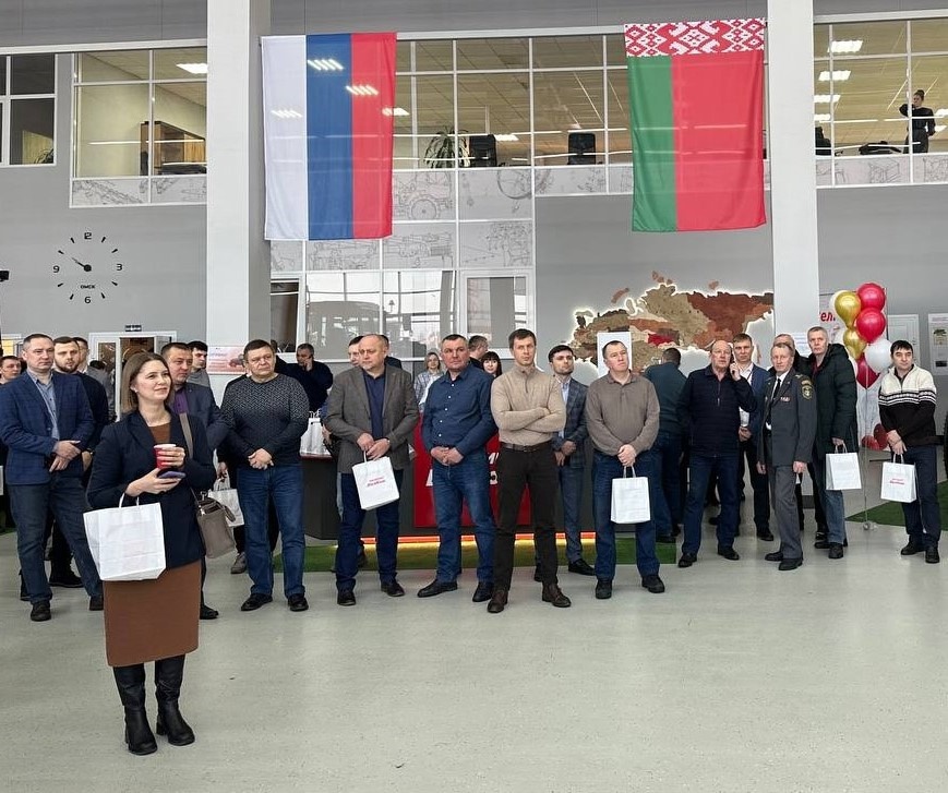 Семиреченская база снабжения стала участником регионального инженерного совещания, посвященного материально-техническому обеспечению предприятий агропромышленного комплекса (АПК) Омской области